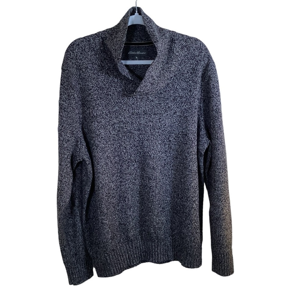 Eddie Bauer Men’s Gray Variegated Shaw Neck Pullover Sweater.  Size XL